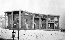 František Bílek, vlastní vila - foto