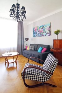 studio29, Barevný byt na Žižkově – foto
