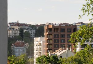 Nový bytový komplex navazuje na bývalý pivovar.