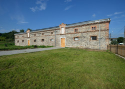 3+1 architekti, Revitalizace hospodářského dvora JACER, konírna – foto