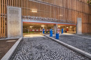 Parkovací dům Jana Gayera, architekti chmelík & partneři