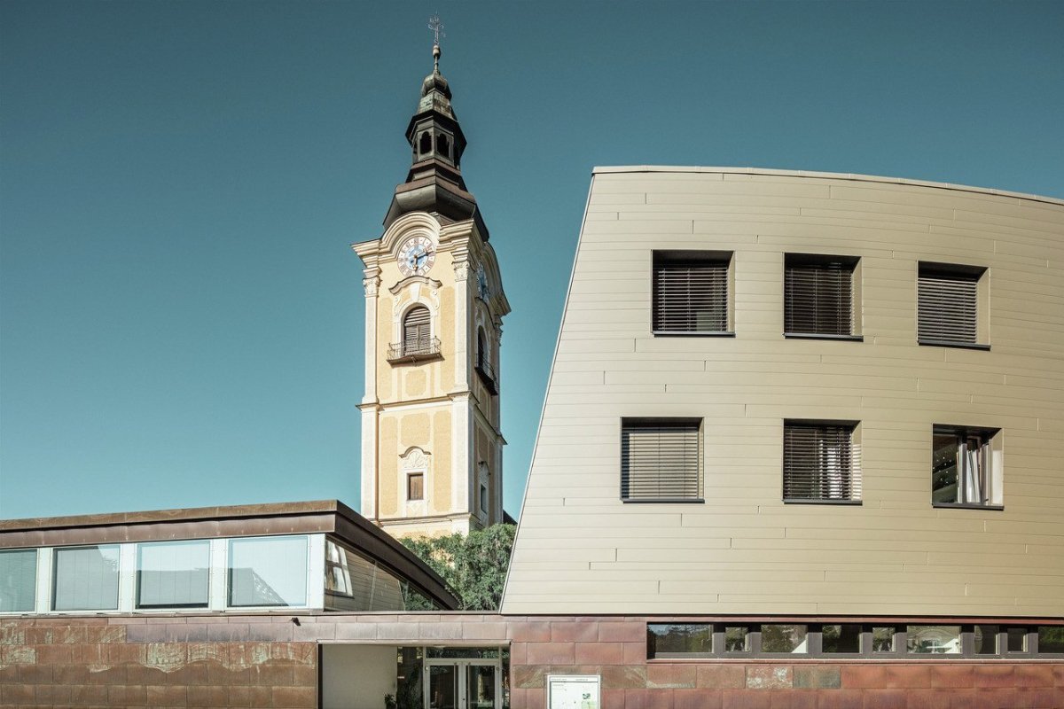 Architekti ze studia Nussmüller Architekten navrhli nové studentské koleje v rakouském Leobenu