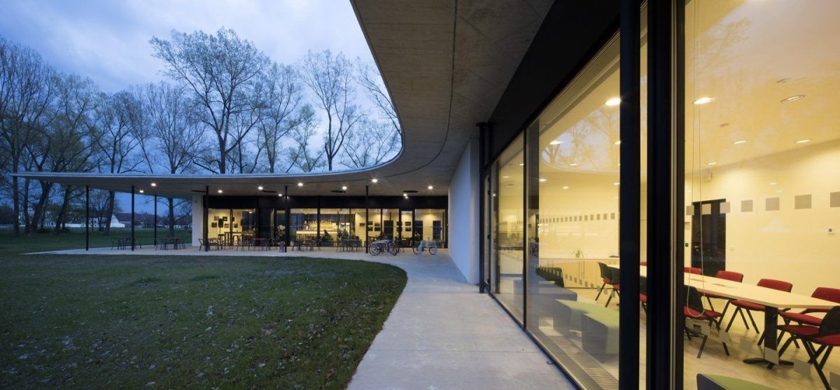 Studentský klub Jihočeské univerzity v Českých Budějovicích, Ateliér Dvořák architekti