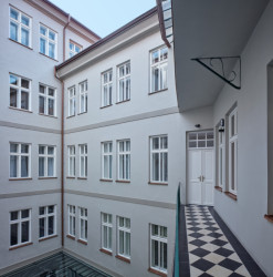 Rekonstrukci činžovního domu v Havelské ulici, QARTA Architektura: Vznikl v průběhu několika století sjednocením celkem pěti gotických domů