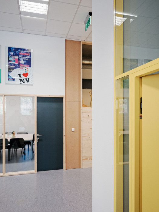 JRKVC, NEU / Office – foto