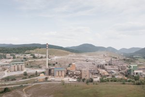 Ty v primárně průmyslovém regionu uvítají, Jelšava je dodnes známá hlavně těžbou magnezitu.