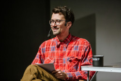 Camping s Ondřejem Cihlářem, foto z uplynulých dílů talkshow.