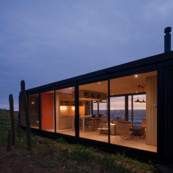 Felipe Assadi, Casa Remota -