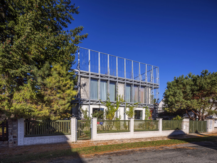 Dům v ocelovém korzetu, Jan Šépka /Šépka architekti/