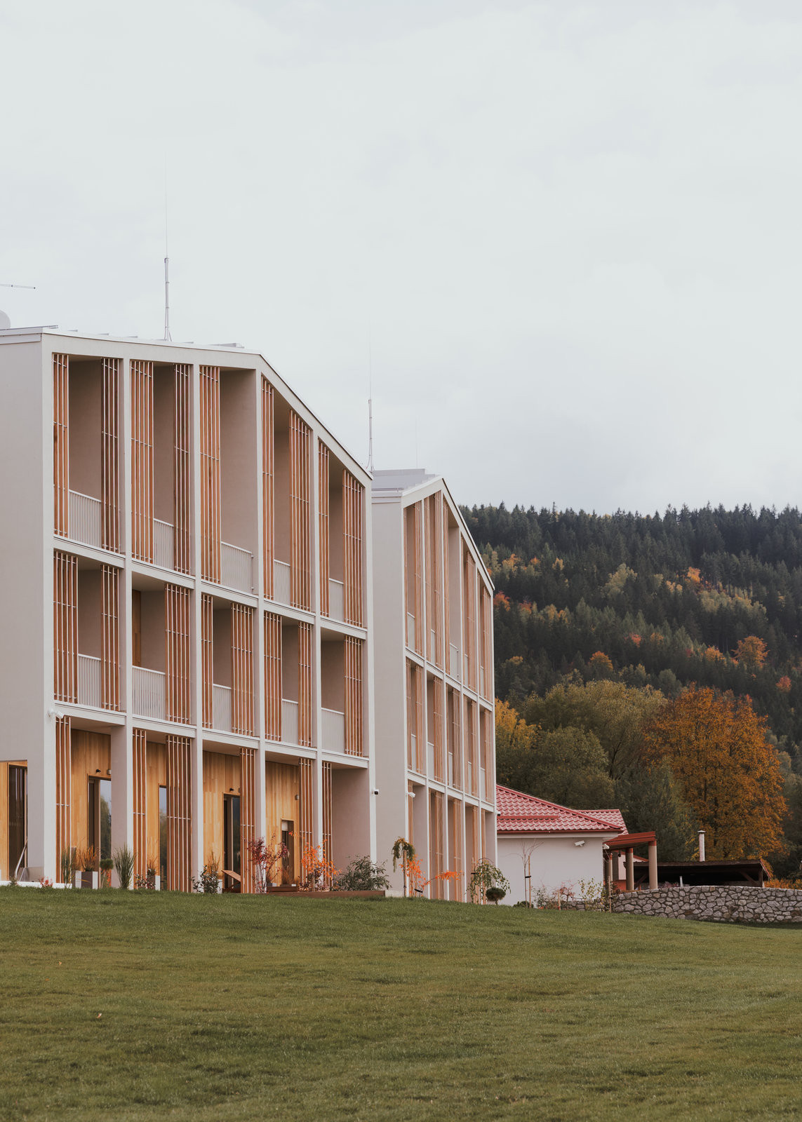 Golfový hotel v Sokolově od BekArch