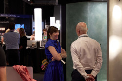 Jedním z cílů A@W je podporovat networking.