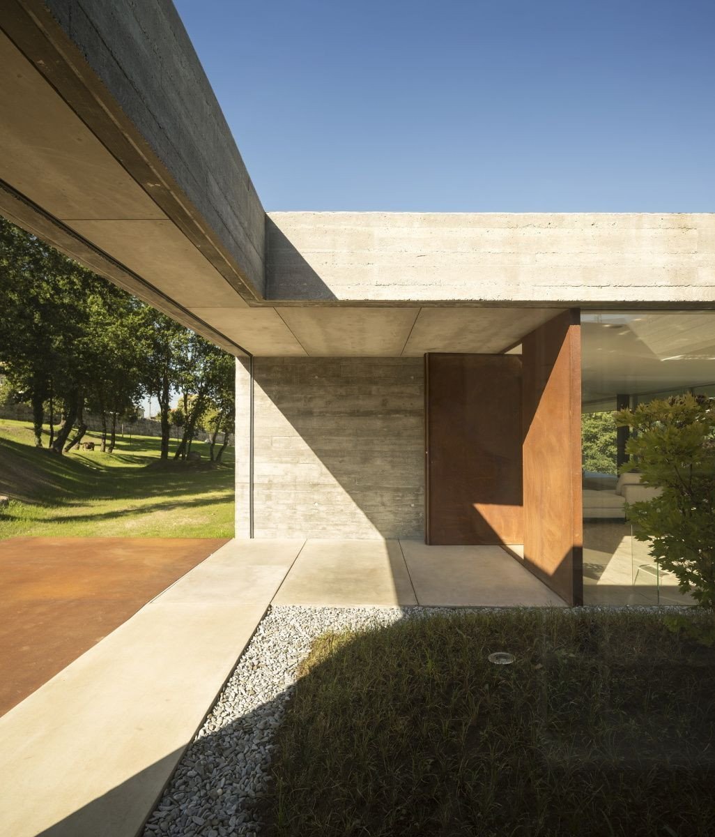 Sambade House, Spaceworkers