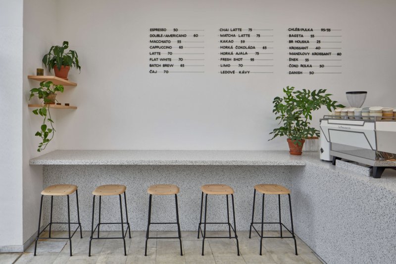 Kro Café, NEUHÄUSL HUNAL / David Neuhäusl, Matěj Hunal