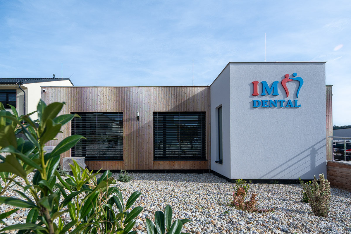 Zubní ordinace  (Komerční dřevostavby od Eko Modular)