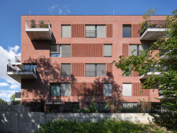  (mar.s architects, obnova Žitného mlýna v Boršově nad Vltavou)