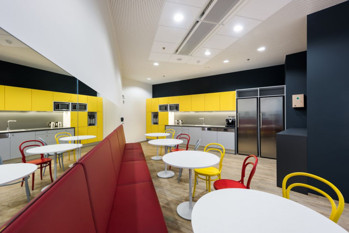 monom, Kanceláře firmy BlueLink – foto