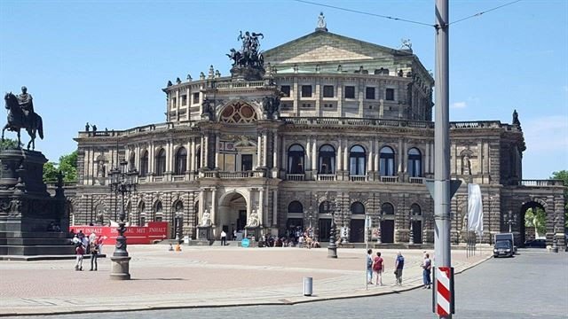 Semperoper, Drážďany