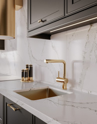 Přední výrobce tvrzeného kamene Technistone představuje novinky pro jaro 2023 se vzory inspirovanými mramorem: na obrázku dekor Calacatta Volegno