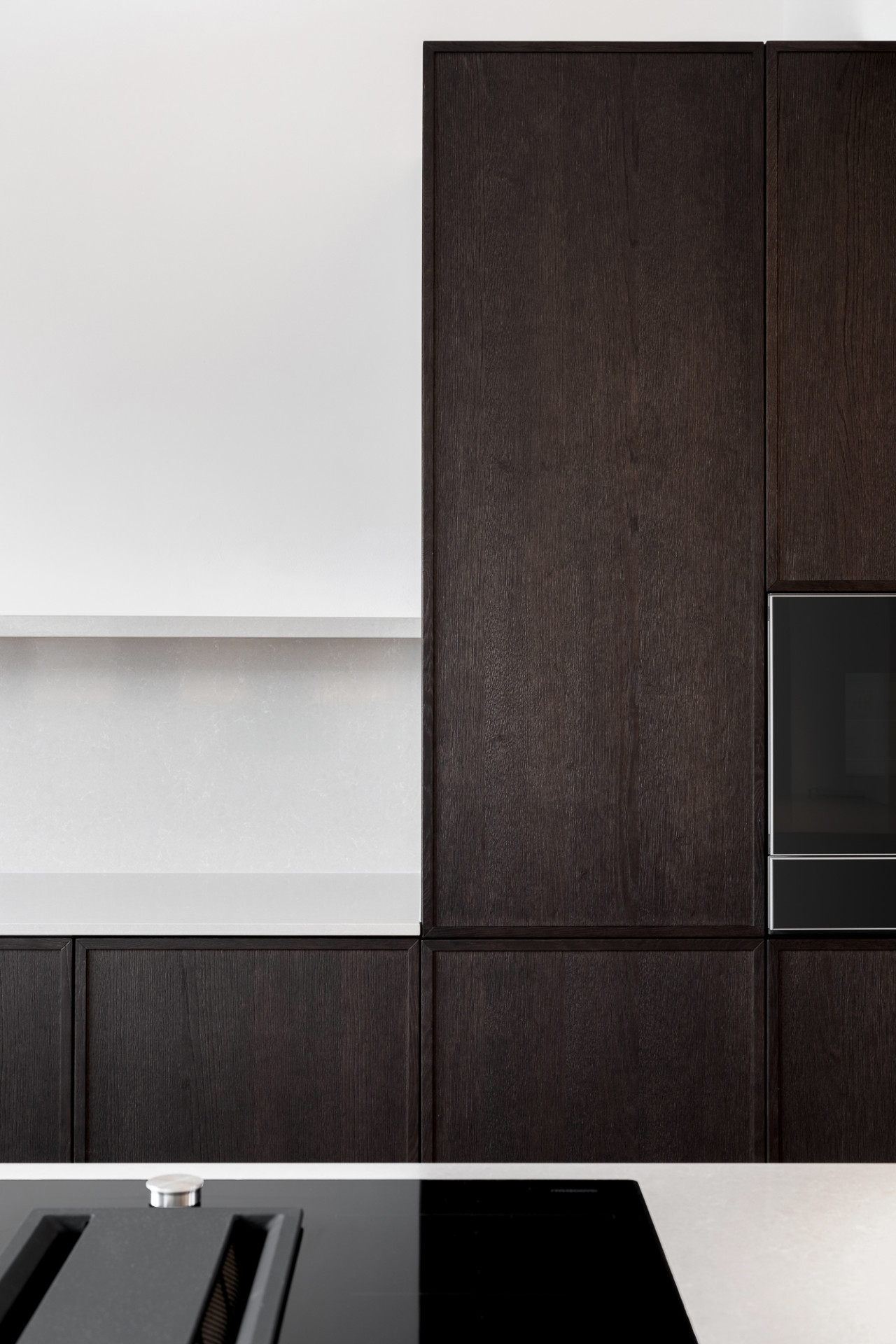 Interiér bytu v Praze na Vinohradech od studia BekArch