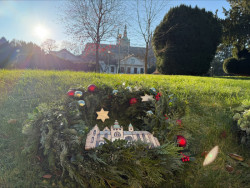 Adventní výzdoba pro Pražský hrad od klientů z chráněné dílny z Domova Lagunaze středočeských Psár