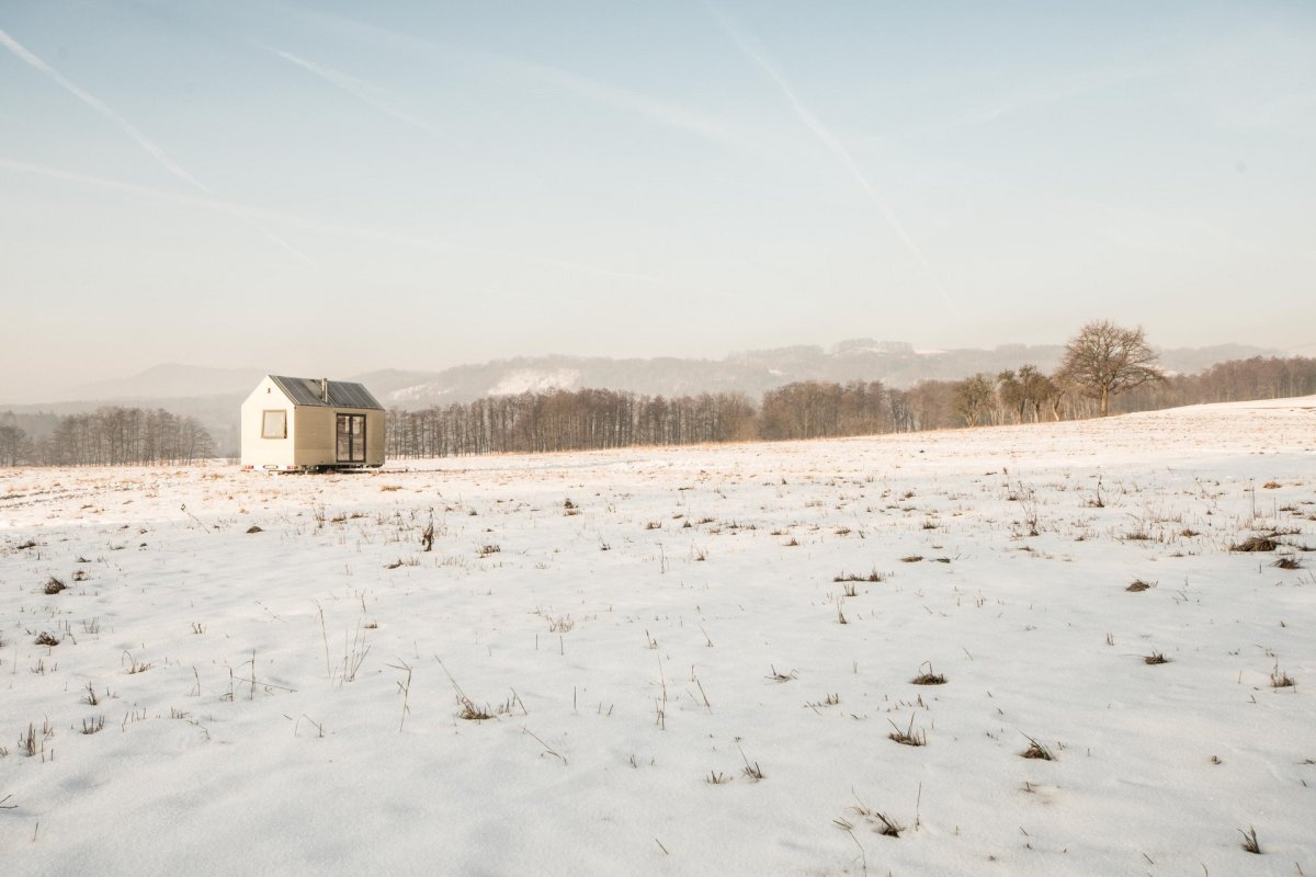 ARTIKUL architekti, Mobile Hut,