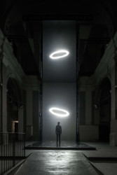 Instalace z minulého ročníku Signal festivalu, Zrcadlová kaple.