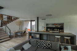 plusminusarchitects, Vrakuňa house – foto