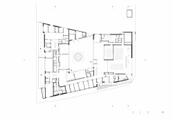 OOPEAA Office for Peripheral Architecture, měděná kaple v Suvela, půdorys