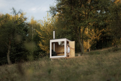 ... se nachází sauna. (Chata Bebech, JANSELF STUDIO)