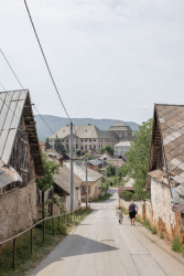 V bývalém šlechtickém sídle se postupně buduje kulturně-kreativní centrum, které bude sloužit jak místní komunitě, tak do obce přivede turisty.