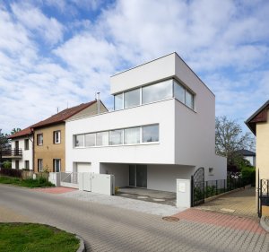 Rodinný dům v Praze-Zbraslavi, Mimosa architekti