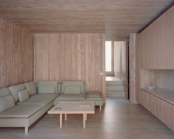 Rodinný dům v ulici Wembury Mews v Londýně od Russella Jonese