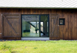 ov-a, Rekonstrukce chalupy v Tupadlech – foto