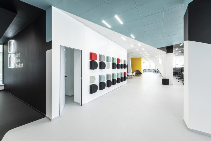 DDB Prague Offices,  B² Architecture