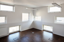 ARCHITEKT DR. KRONAUS, Soudní budova St. Pölten – foto