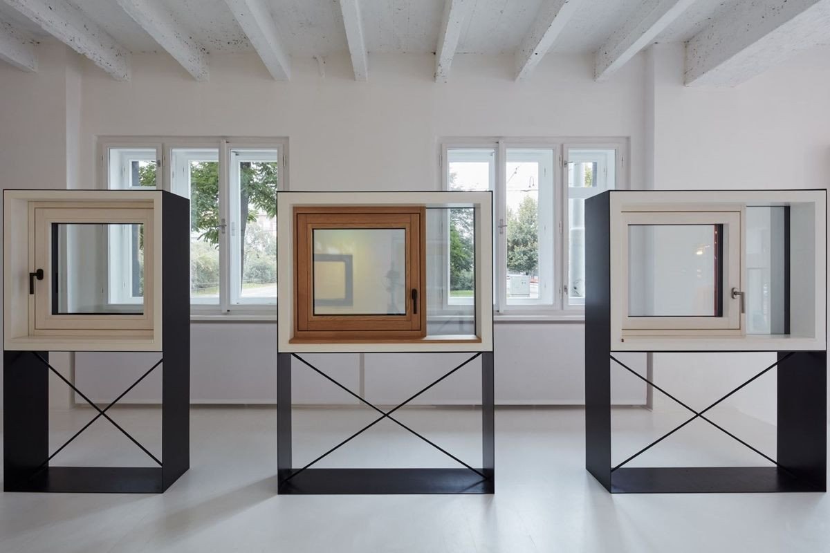 Showroom Janošík, Mjölk architekti