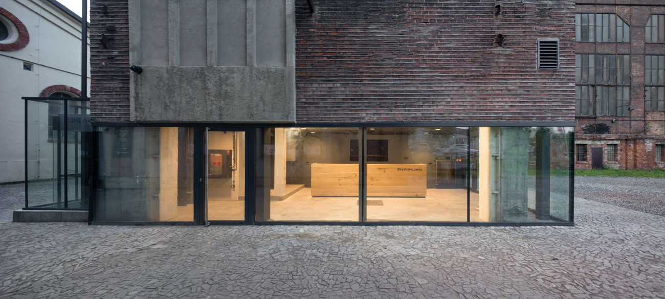 Z původních prostor zde vznikly kanceláře. - Rekonstrukce Výdušné jámy v Dolních Vítkovicích od Kamil Mrva Architects