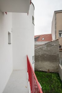 Dům s kancelářemi a byty v Brně, studio AEIOU