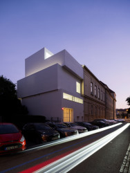 Přístavba Pedagogické fakulty Masarykovy univerzity, studio dílna