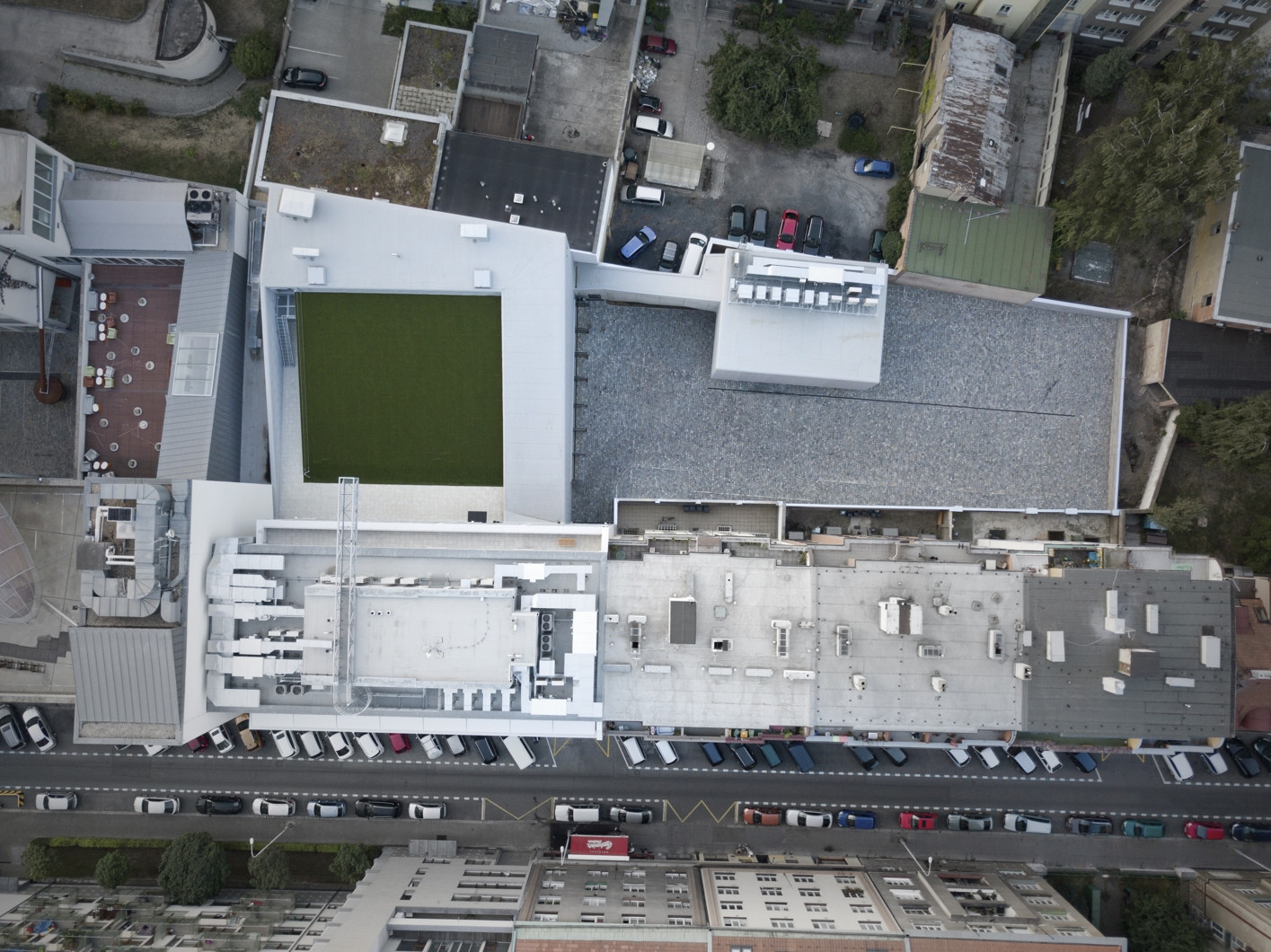 DOX+, Petr Hájek ARCHITEKTI