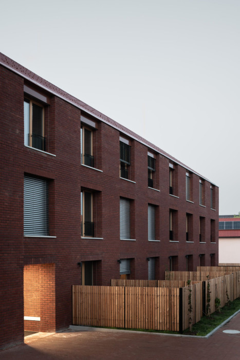 Polyfunkční dům Slivenec od bod architekti (soutěžní návrh)