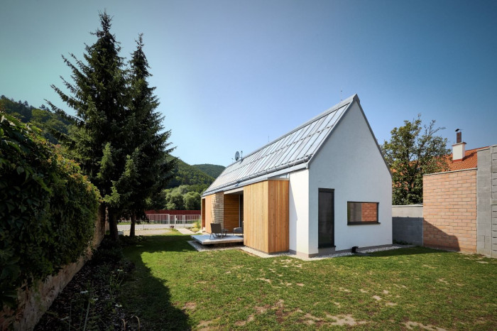 Dřevěný dům Lučatín, Jaro Krobot architekt