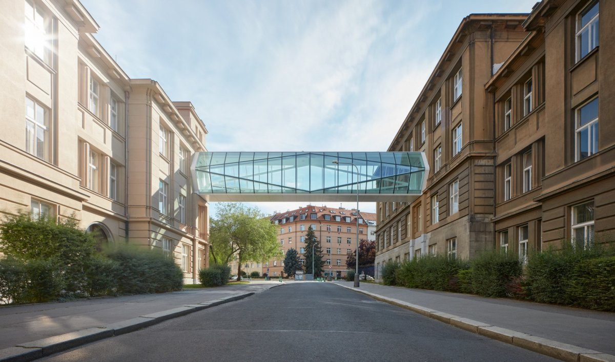 Spojovací lávky VŠCHT, Opočenský Valouch architekti