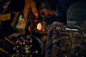 Sklárna Harrachov / kolekce Honey, Hush a Dot (LLEV)