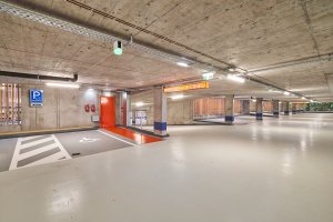Parkovací dům Jana Gayera, architekti chmelík & partneři