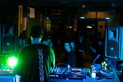 Festival nabídne i několik party s DJ sety i živými vystoupeními