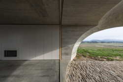 Dům u portugalského městečka Monsaraz, Aires Mateus