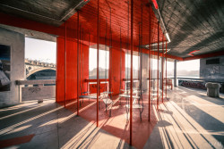 Vltavská Underground 2, U/U studio: Chill out zóna s autorsky zpracovaným designem houpaček