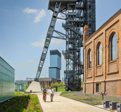 Kulturní zóny Katovic má novou dominantu. Studio Medusa group realizovali mrakodrap a kancelářský komplex .KTW