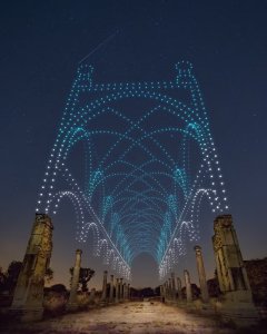 Nizozemské studio DRIFT využívají potenciál dronů naplno. Vizualizují pomocí nich architekturu či její dostavby